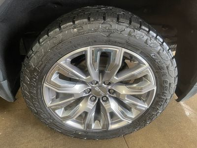 2024 GMC Sierra 1500 - Photo 12
