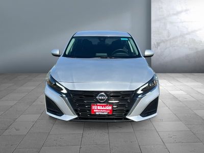 2023 Nissan Altima - Photo 2