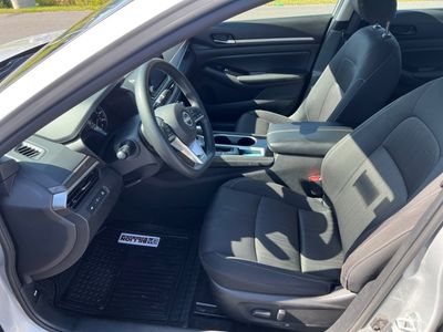 2023 Nissan Altima - Photo 12