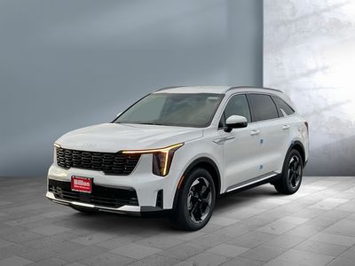 2026 Kia Sorento Hybrid — front three-quarter view