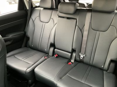 2026 Kia Sorento Hybrid — photo 13 view