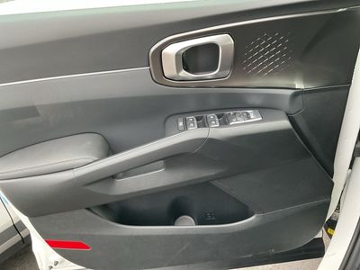 2026 Kia Sorento Hybrid — engine compartment view