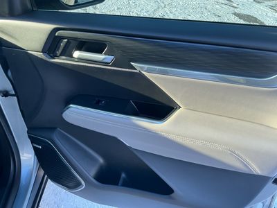 2025 GMC Acadia — photo 9 view