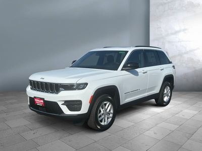 2025 Jeep Grand Cherokee - Photo 2
