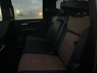 2024 Chevrolet Silverado 3500HD — photo 15 view
