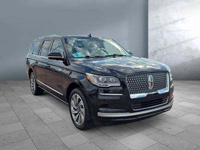 2024 Lincoln Navigator L — side profile view