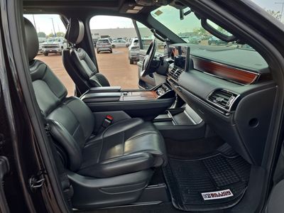 2024 Lincoln Navigator L — photo 7 view