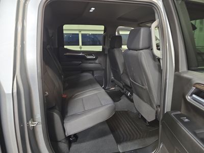 2025 Chevrolet Silverado 1500 — detail view
