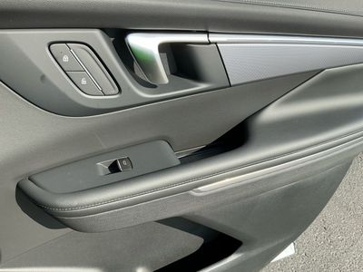2026 Buick Enclave — photo 10 view