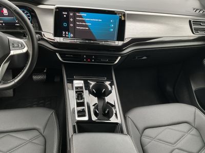 2025 Volkswagen Atlas Cross Sport - Photo 10