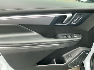 2026 Buick Enclave — photo 10 view