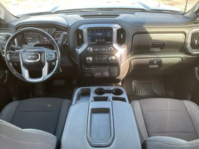 2022 GMC Sierra 3500HD — photo 11 view