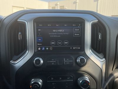 2022 GMC Sierra 3500HD — photo 12 view