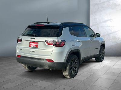 2026 Jeep Compass - Photo 3