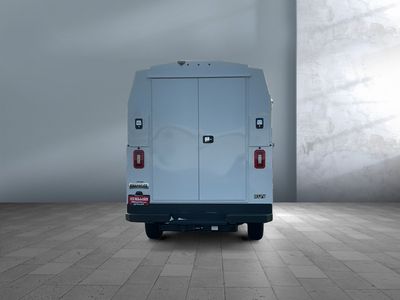 2025 Chevrolet Express Commercial Cutaway - Photo 6