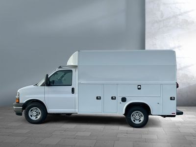 2025 Chevrolet Express Commercial Cutaway - Photo 8