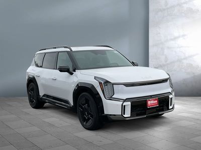 2026 Kia EV9 — front three-quarter view
