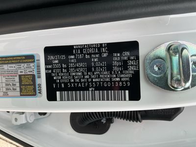 2026 Kia EV9 — photo 11 view