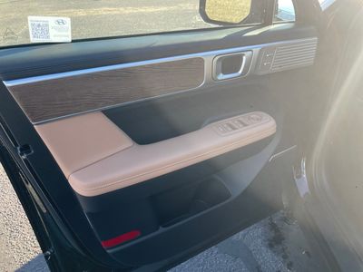 2026 Hyundai Santa Fe — photo 7 view