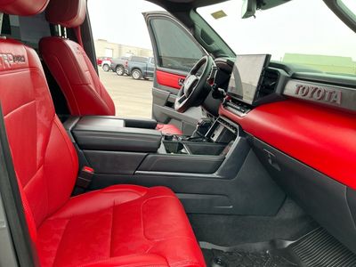 2024 Toyota Tundra 4WD — photo 12 view