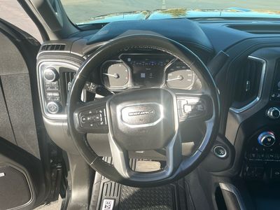 2023 GMC Sierra 2500HD - Photo 9