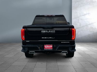 2022 GMC Sierra 1500 — detail view