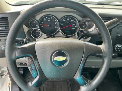 2012 Chevrolet Silverado 3500HD — photo 10 view
