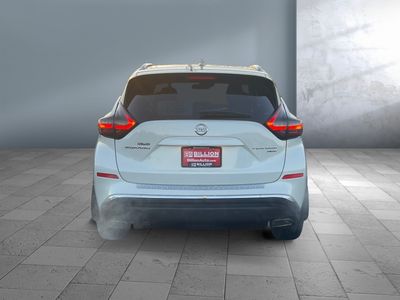 2021 Nissan Murano — interior view
