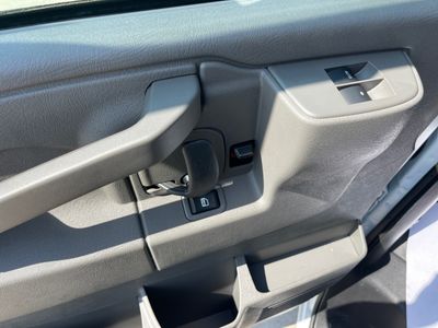 2025 GMC Savana Commercial Cutaway — photo 12 view