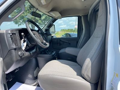 2025 GMC Savana Commercial Cutaway — photo 14 view
