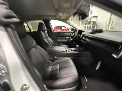 2026 Mazda CX-50 — photo 7 view