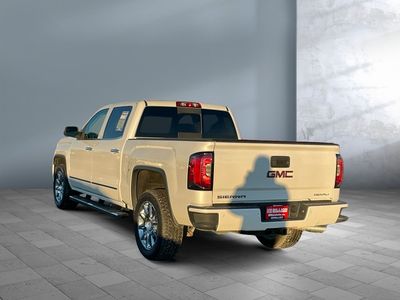 2018 GMC Sierra 1500 — interior view