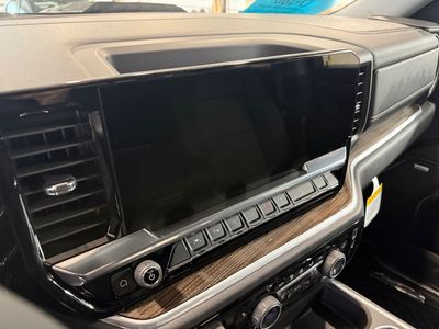 2026 Chevrolet Silverado 1500 — photo 8 view
