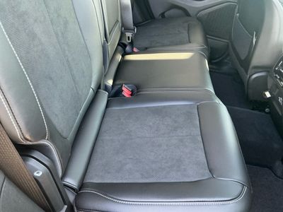 2025 Jeep Grand Cherokee — photo 12 view