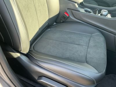 2025 Jeep Grand Cherokee — photo 7 view
