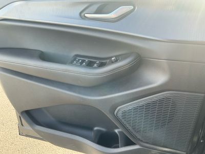 2025 Jeep Grand Cherokee — photo 10 view