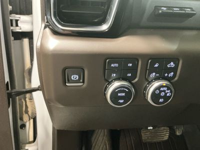 2024 GMC Sierra 1500 — photo 10 view