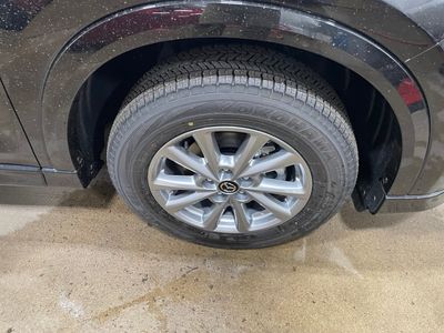 2025 Mazda CX-5 — photo 11 view