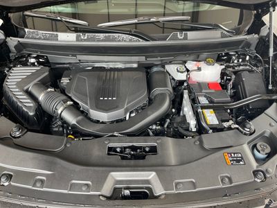 2025 GMC Acadia — photo 13 view