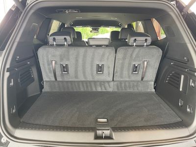 2025 GMC Acadia — photo 14 view