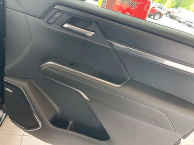2025 GMC Acadia — photo 15 view