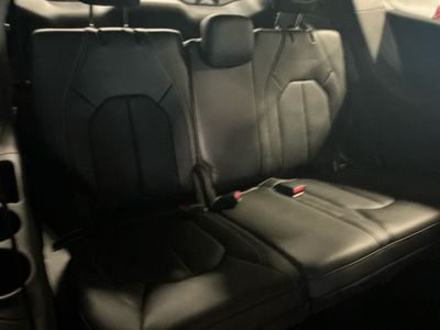 2026 Chrysler Pacifica — photo 12 view