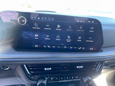 2025 Chevrolet Suburban — detail view