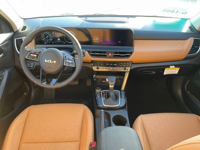 2026 Kia Seltos — photo 7 view