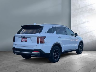 2026 Kia Sorento - Photo 3