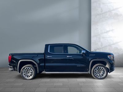 2023 GMC Sierra 1500 — interior view