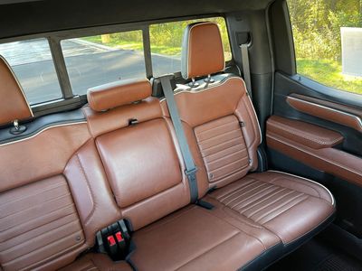 2023 GMC Sierra 1500 — photo 8 view