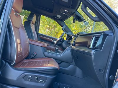 2023 GMC Sierra 1500 — photo 9 view