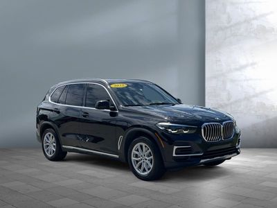 2022 BMW X5 — front three-quarter view