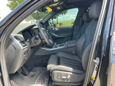 2022 BMW X5 — photo 11 view